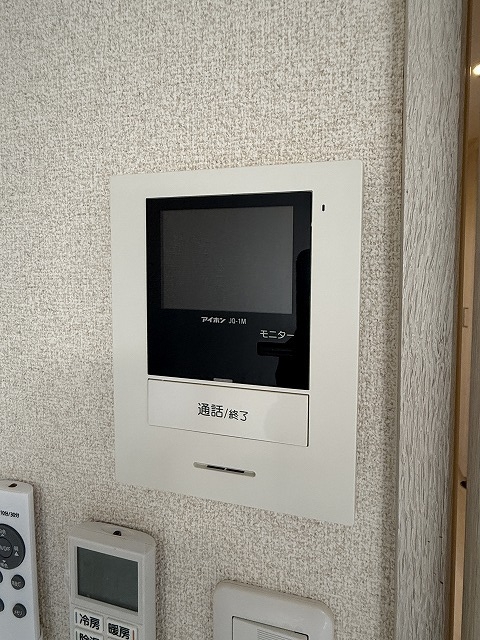 セキュリティ　モニター付インターホン