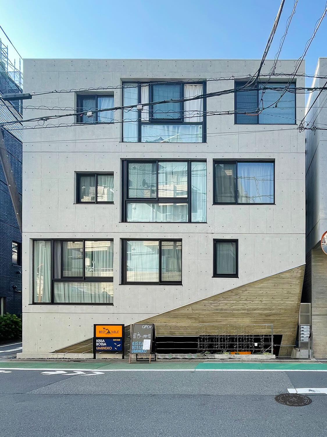 建物外観