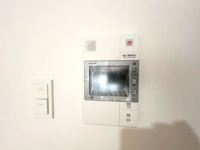 セキュリティ　写真は、他部屋の同間取りです(現況優先)