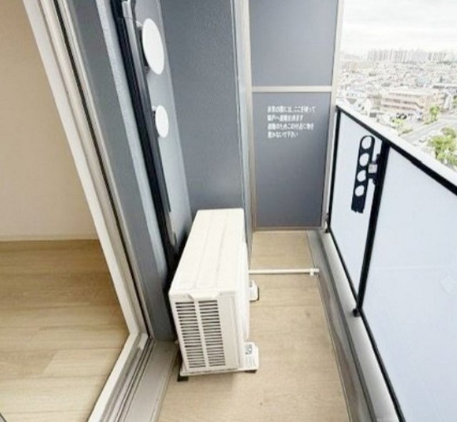 バルコニー　別部屋同仕様タイプ