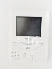セキュリティ　モニター付きインターホンです。