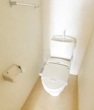 トイレ　※別部屋参考写真