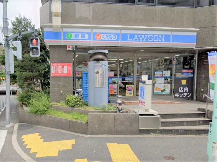 コンビニ　ローソン恵比寿西二丁目店（コンビニ）まで69m