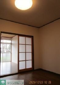 エスパシオ田無の居間写真