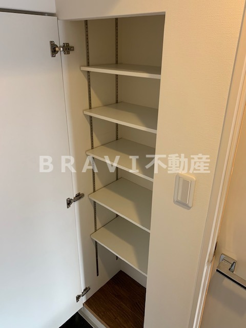 収納　【プライムツリー内久宝寺】シューズボックス