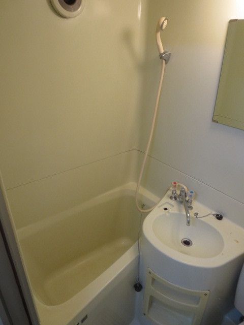 バス・シャワールーム　★お部屋探しは株式会社タウンハウジング東京まで★