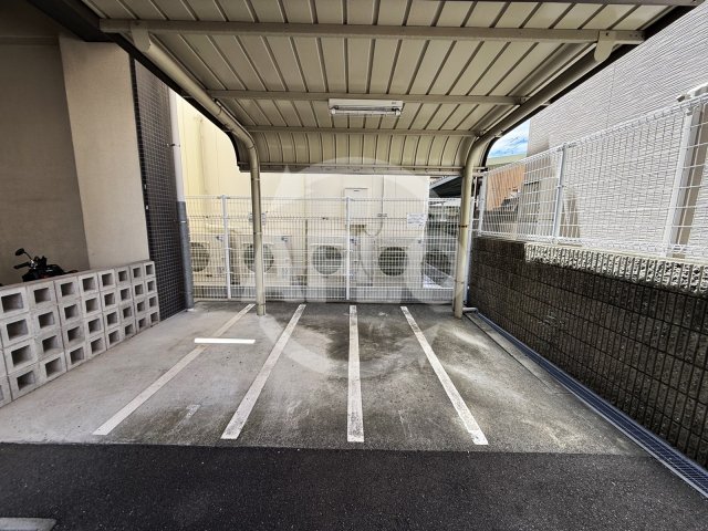 その他設備　ヴァンスタージュ大阪城East　バイク置き場