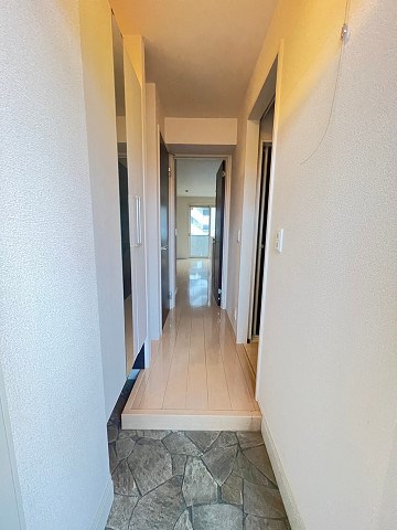 玄関　シンプルで使いやすい玄関です