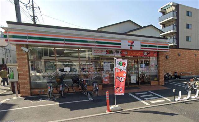 コンビニ　セブンイレブン（コンビニ）まで363m