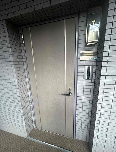玄関　玄関　※2026年9月撮影の写真