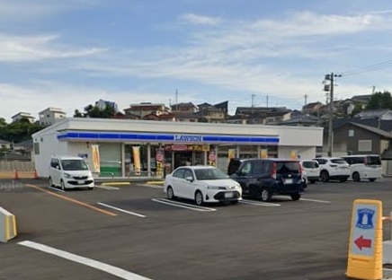 コンビニ　ローソン諫早泉町店（コンビニ）まで352m