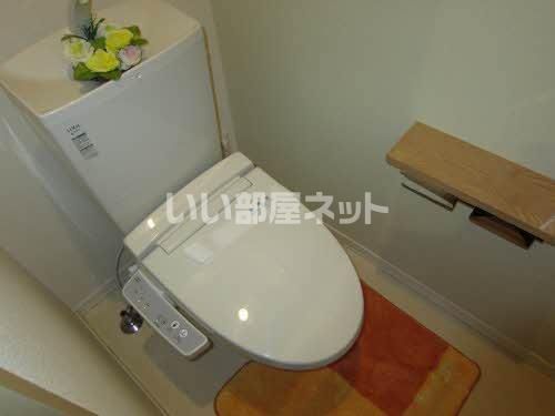 シャーメゾン西山IIのトイレ写真