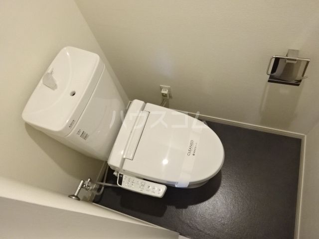 ＪＲ京浜東北線 浦和駅 徒歩13分 4階建 築36年のトイレ写真