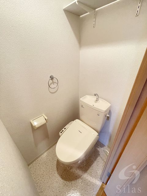 地下鉄御堂筋線 なかもず駅 徒歩4分 6階建 築22年のトイレ写真
