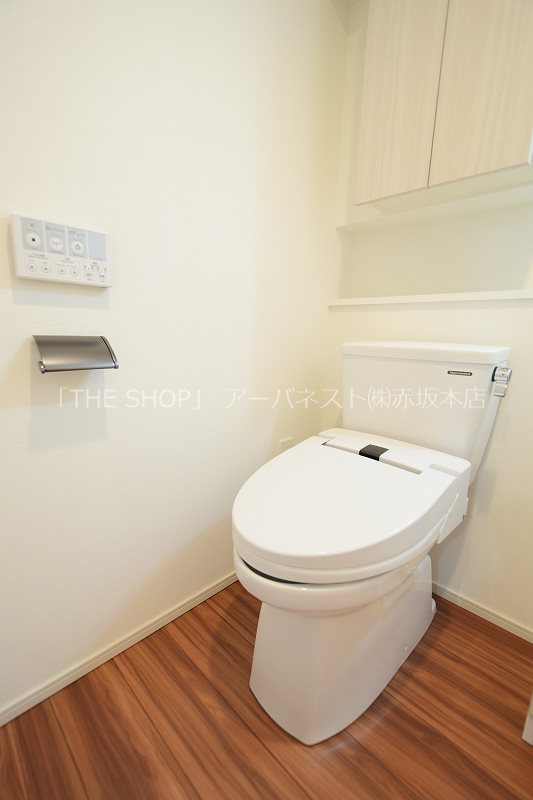 AZEST立川IIのトイレ写真