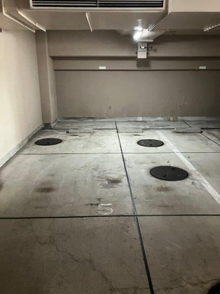駐車場　平面駐車場