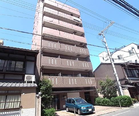 ベラジオ二条城前の外観写真