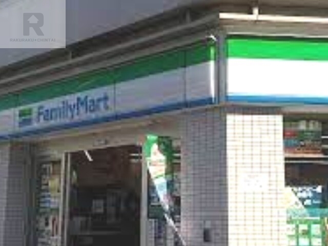 コンビニ　ファミリーマート布施広小路店（コンビニ）まで338m