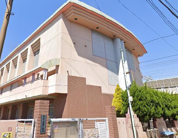 小学校　足立区立梅島小学校（小学校）まで100m