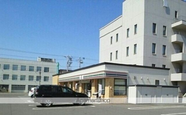 コンビニ　セブンイレブン栄町１丁目店（コンビニ）まで750m