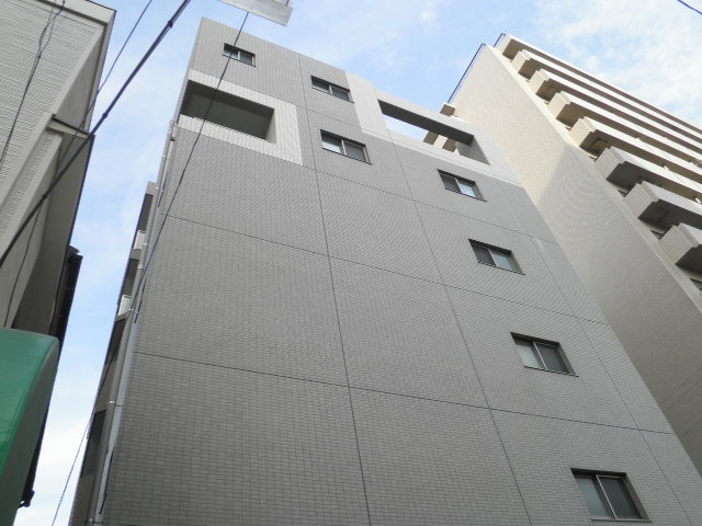 墨田区八広のマンションの建物外観