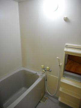 バス・シャワールーム　バス