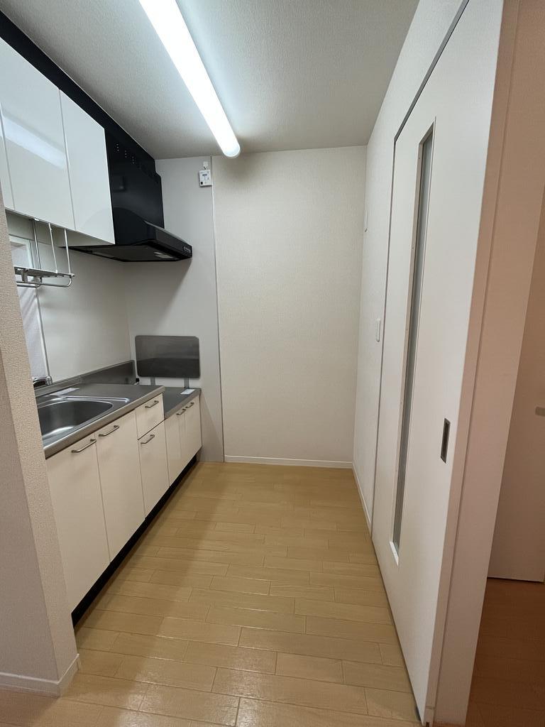 キッチン　入居中につき参考資料