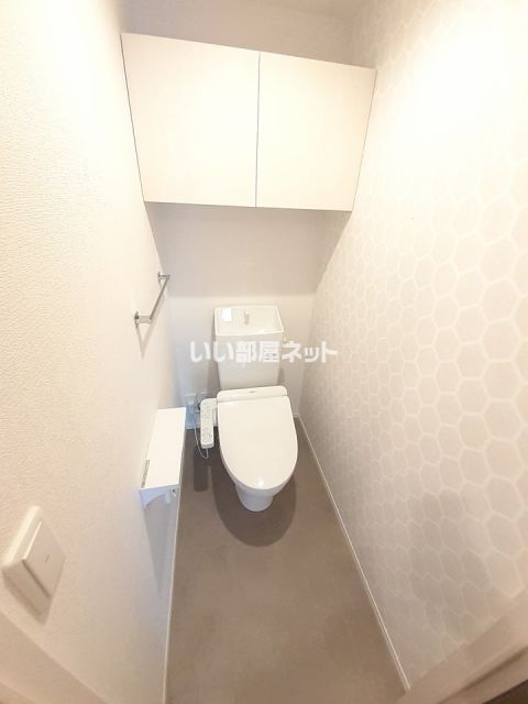 【堺市西区鳳北町のアパートのトイレ】