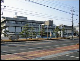 【総社市井出戸建の役所】