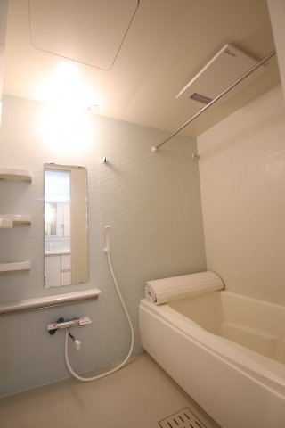 バス・シャワールーム　ゆったり過ごせるお風呂です