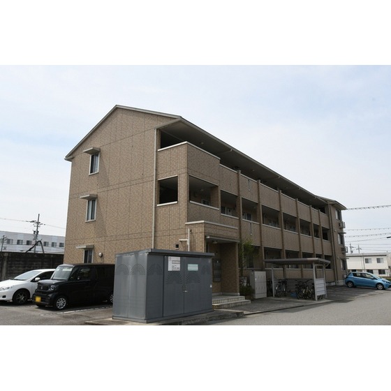 Ｄ－Ｒｏｏｍ中川原の建物外観