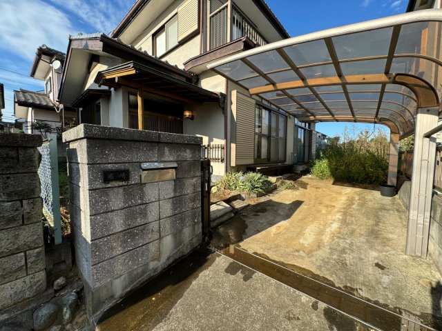 埼玉県東松山市野田戸建の建物外観