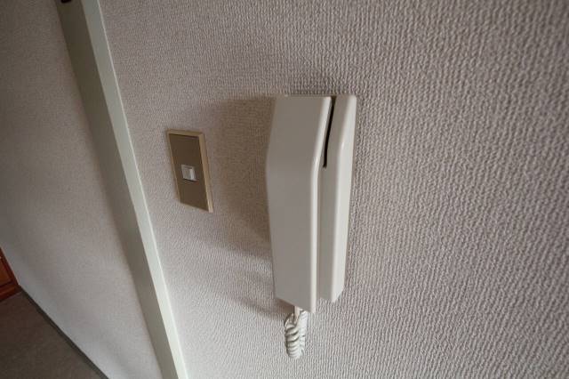 セキュリティ　２Ｂ号室内装写真参照