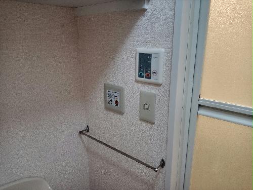 その他　電動水抜き操作盤