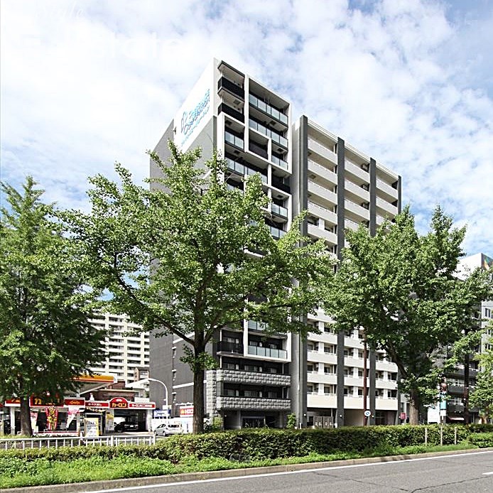 名古屋市東区代官町のマンションの建物外観