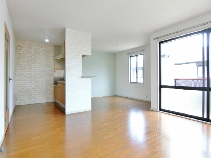 居室・リビング　図面と現状に相違がある場合には現状を優先