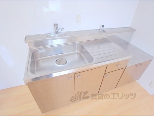 キッチン　キッチンのスペースです。