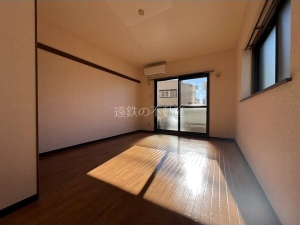 居室・リビング　※他部屋参照・現況優先