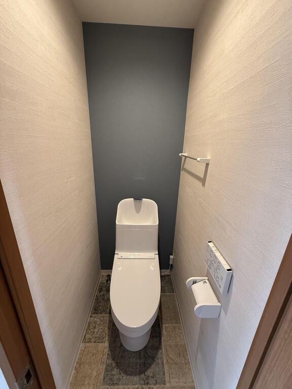 チャレンジ徳丸のトイレ写真