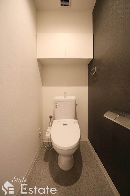 トイレ　シャワートイレ・暖房便座