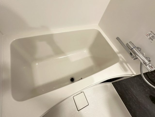 バス・シャワールーム　詳細は、RISUMO江坂本店までお問合せください♪