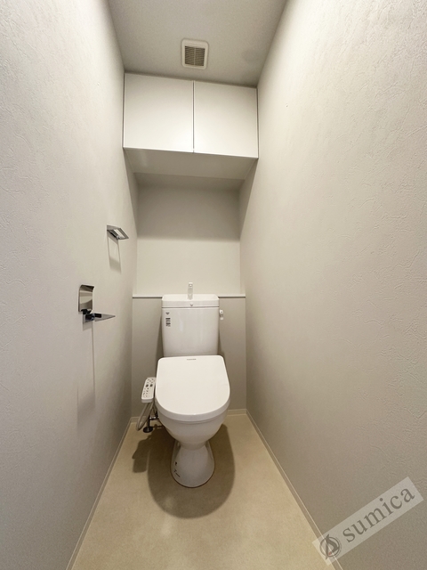 トイレ　温水洗浄暖房便座