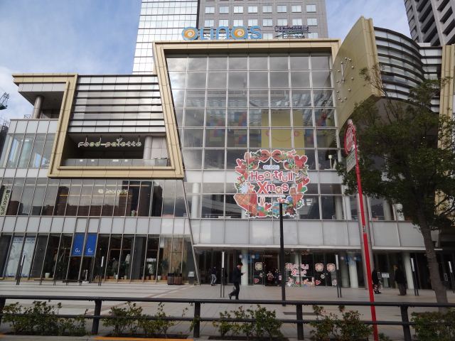 ショッピングセンター　ｏｌｉｎａｓモール（ショッピングセンター）まで270m