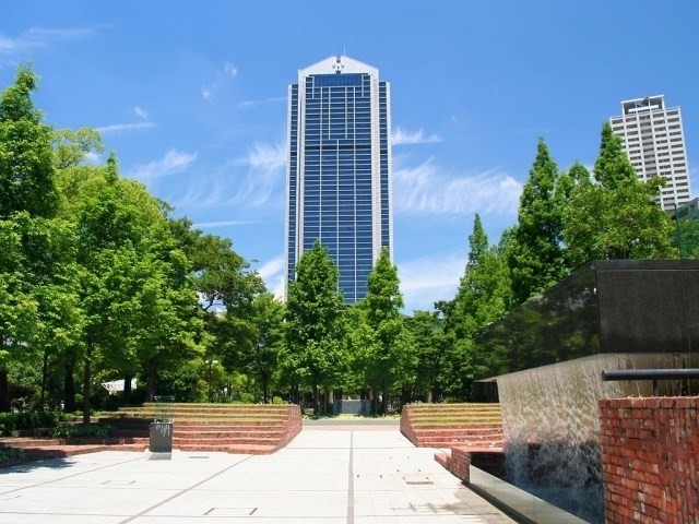 役所　神戸市役所（役所）まで249m