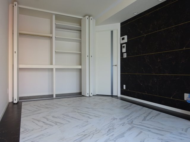 居室・リビング　※別部屋参考写真