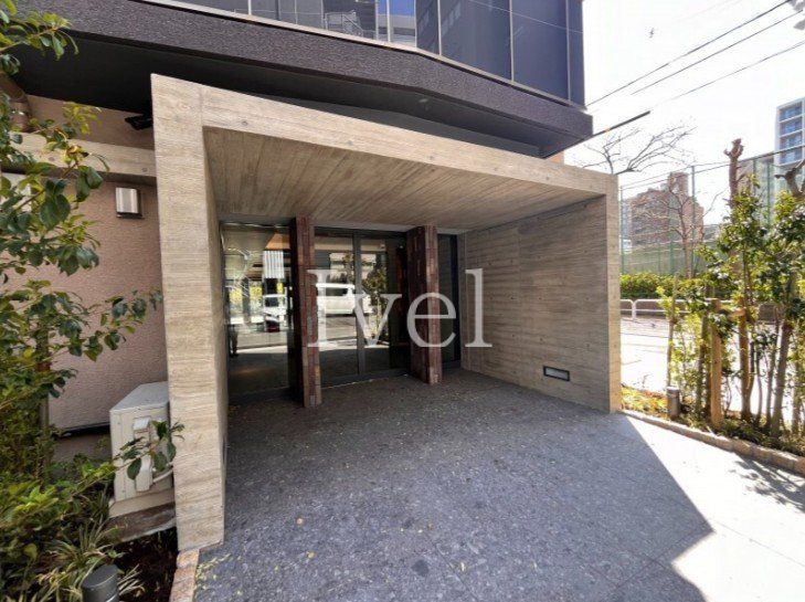 建物外観　エントランス