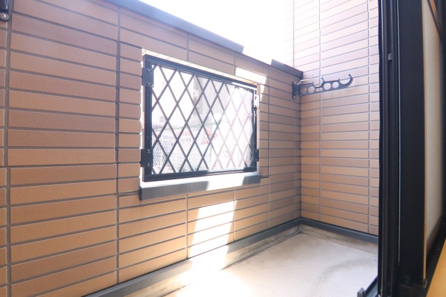 バルコニー　※別室の参考写真の為、現況優先です。