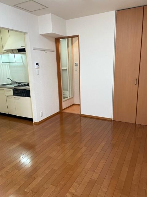 東京メトロ日比谷線 南千住駅 徒歩10分 3階建 築18年の居間写真