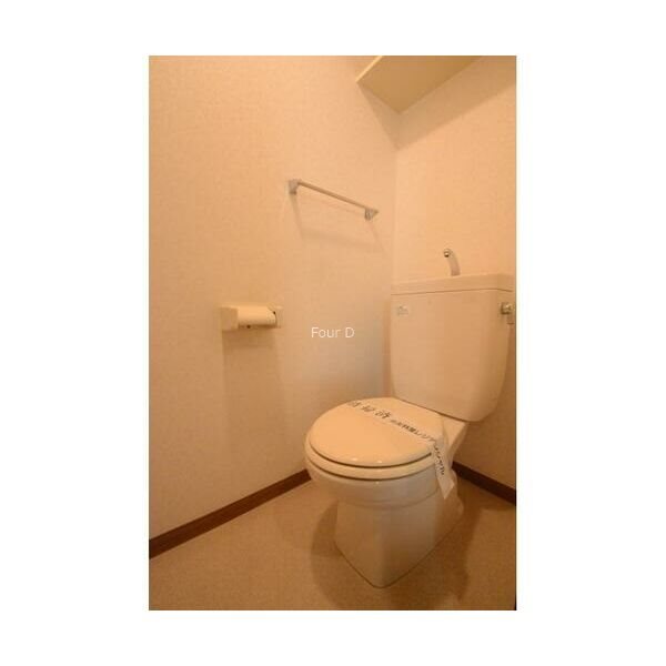 トイレ　別号室参考写真