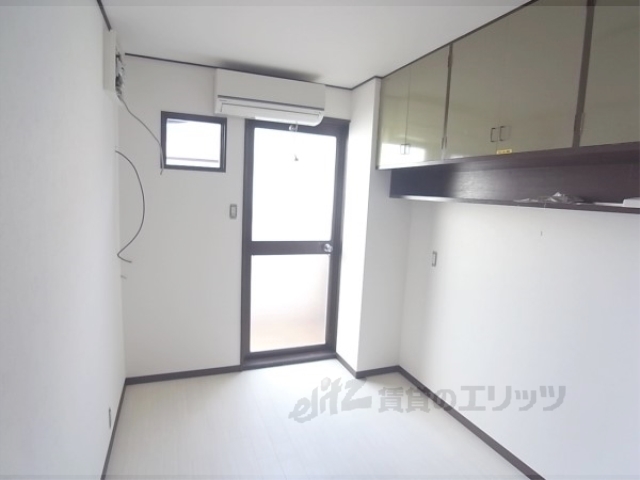 居室・リビング　洋室